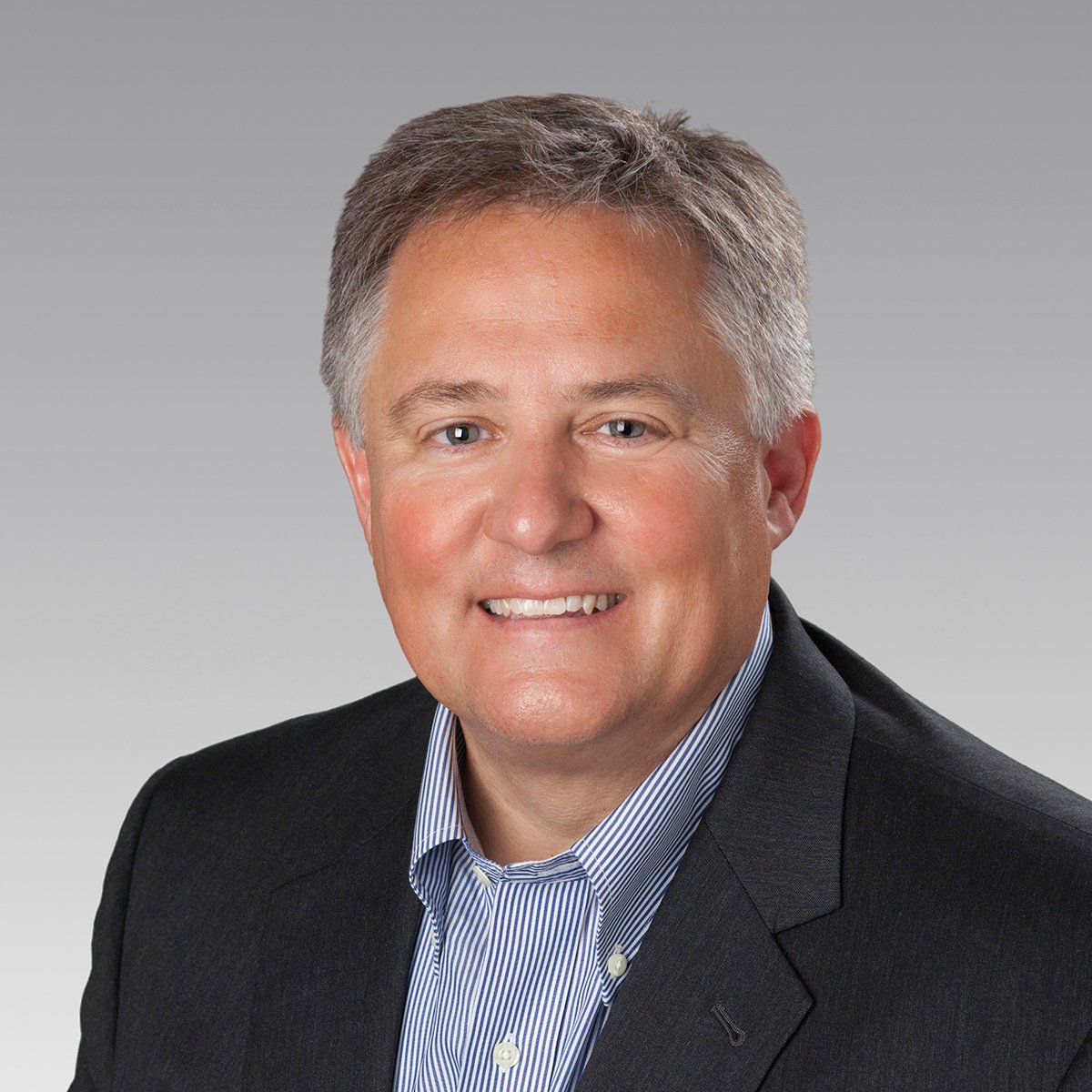 61b8fa352f9af53963d6c207_Bert Armstrong-300 - profile pic for printing and brochures