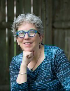 Ora Grodsky June 2022 headshot 1